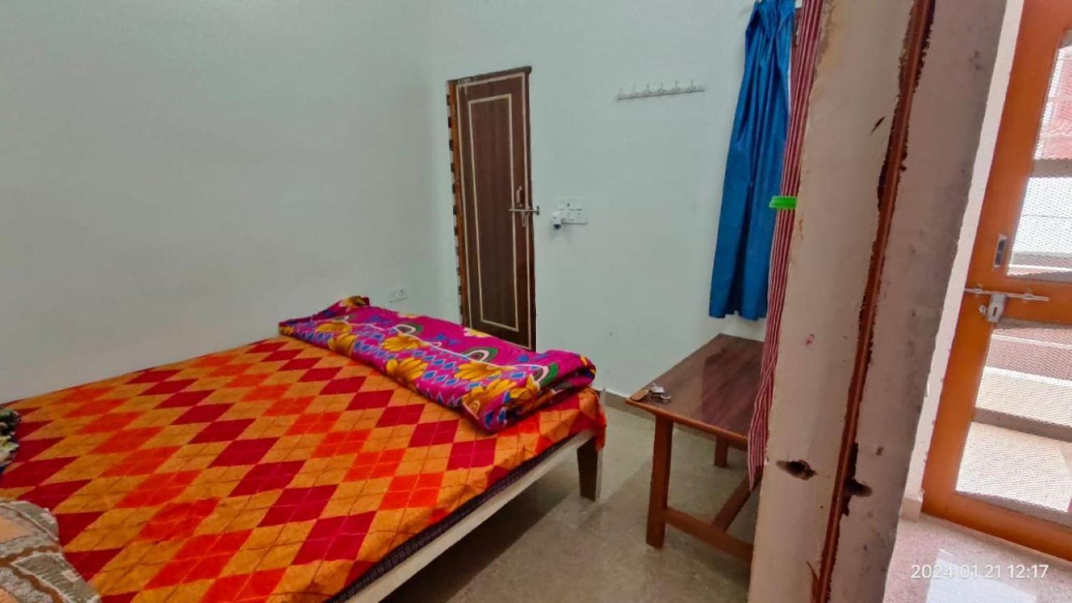 Gopal Sadan-2 Apartment Vrindavan Exterior photo